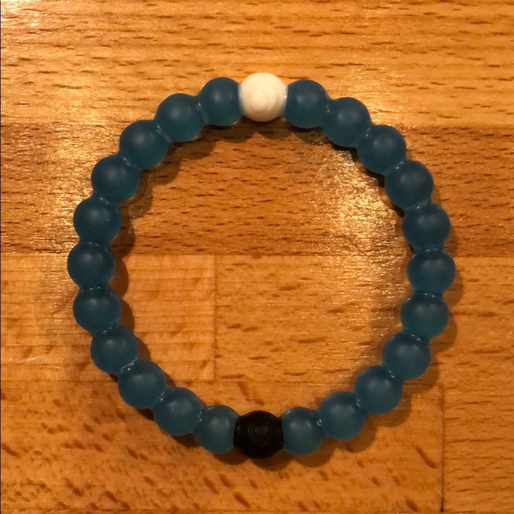 Blue Lokai bracelet
